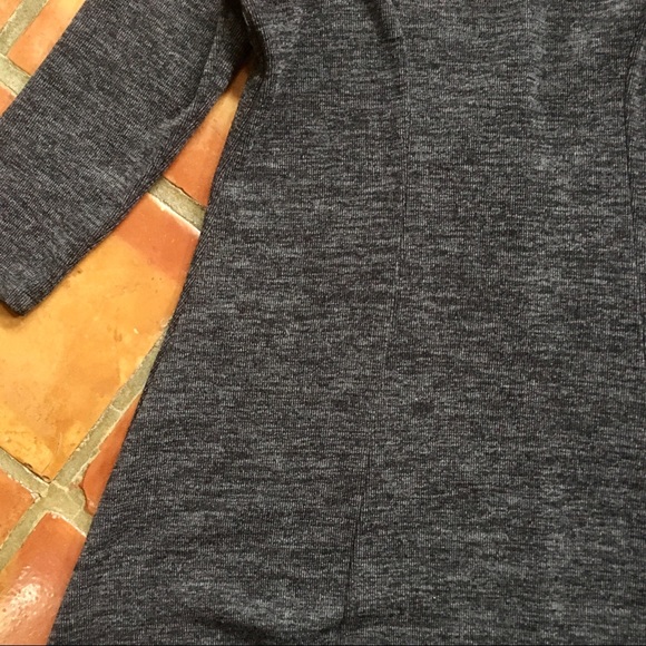 Dress - Picture 4 of 6